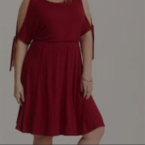 *NWT* TORRID Size 2 Cold-Shoulder Skater Dress